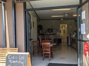 Entry to limited indoor dining seating due to pandemic precautions at Two Mammas Vegan Kitchen in Oakland
