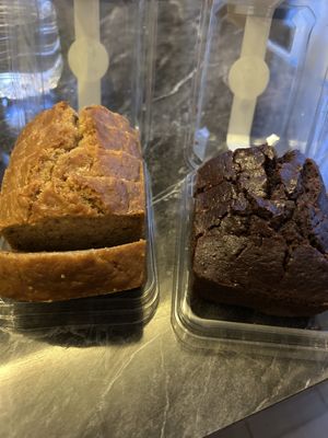 Larna bread and Banana cake   at Larna House in Krung Thep Maha Nakhon