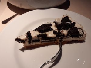Oreo cheesecake at Vegan Restoran V in Tallinn