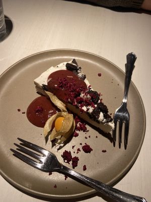  Oreo cake with raspberry jam at Vegan Restoran V in Tallinn