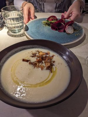Cauliflower and Jerusalem artichoke soup at Vegan Restoran V in Tallinn
