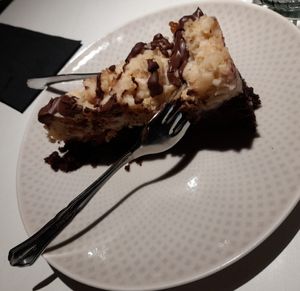 kräsupea kook (curly hair cake) at Vegan Restoran V in Tallinn