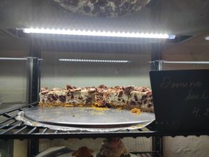 Oreo cheesecake at Vegan Restoran V in Tallinn