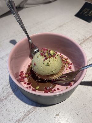 Dubai dessert - pistachio ice cream and kataifi   at Vegan Restoran V in Tallinn