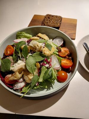 Artichoke salad with vegan parm at Vegan Restoran V in Tallinn