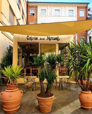 Outside (pic from FB)  at Osteria dei Mercanti in Arezzo