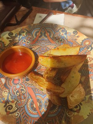 Potato wedges at Temple Natura in Mallorca
