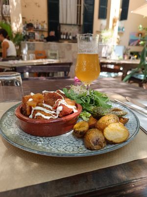 Seitan bites at Temple Natura in Mallorca