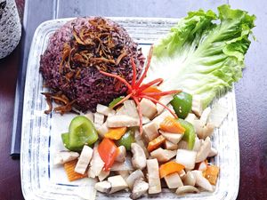  at MOANA Vegetarian Restaurant in Sapa