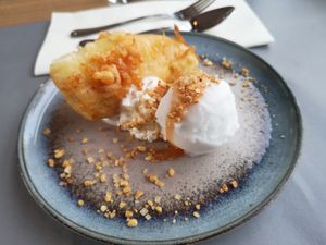 Dessert at Gare du Nord in Rotterdam