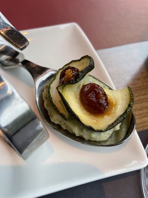 Amuse  at Gare du Nord in Rotterdam