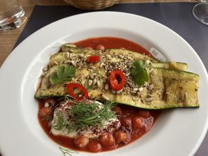 Main course   at Gare du Nord in Rotterdam