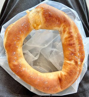 Apple  at OTP - Covrig to Fly - Departures in Otopeni