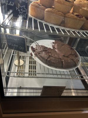 veganer schokokuchen 5€  at Cafe Stern in Linz