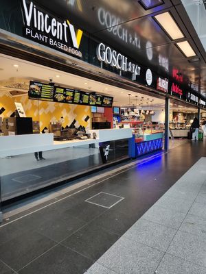 Front at VINCENT -  Hauptbahnhof in Berlin