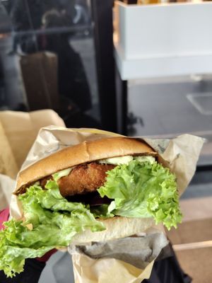 Chickn burger at VINCENT -  Hauptbahnhof in Berlin