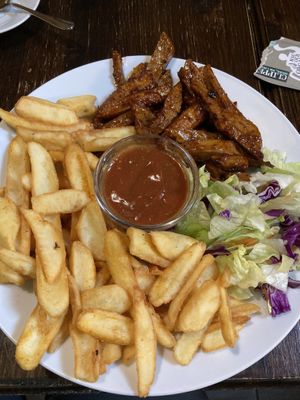 BBQ seitan  at Kozmosz Vegan Etterem in Budapest
