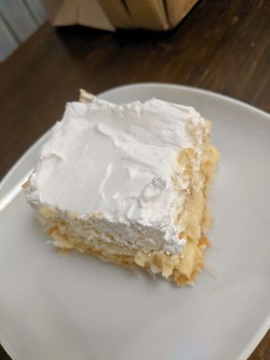 cremeschnitte / krémes at Kozmosz Vegan Etterem in Budapest