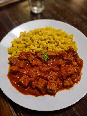 Veganes Gulasch at Kozmosz Vegan Etterem in Budapest