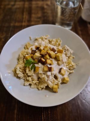 Veganes Cottage at Kozmosz Vegan Etterem in Budapest