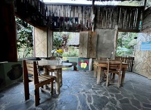 seating at Mayachik in San Juan La Laguna