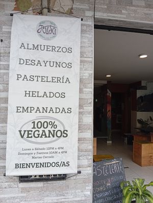 🖤💜❤️ at La Ruda Casa Cultural in Bogota