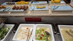  at Su Man Xiang Vegetarian Buffet (Hefang Street Branch) in Hangzhou