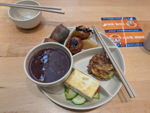  at Su Man Xiang Vegetarian Buffet (Super Brand Mall Branch) in Shanghai