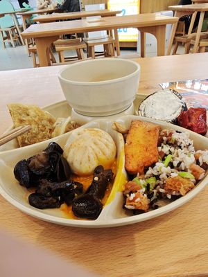  at Su Man Xiang Vegetarian Buffet (Super Brand Mall Branch) in Shanghai