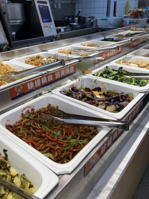 Many choices   at Su Man Xiang Vegetarian Buffet (Super Brand Mall Branch) in Shanghai