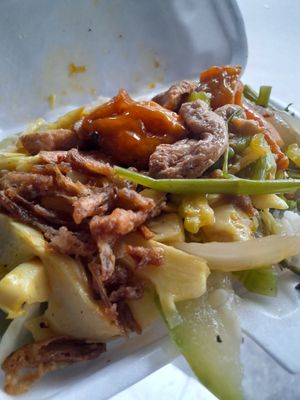 Com chay only 15.000 Dong at Cơm Chay Diệu Huyền in Ho Chi Minh City