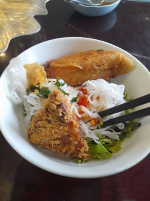 Spring rolls and other vegan foods at Chill Cùng An in Ho Chi Minh City