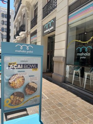  at Mahalo Poké in Valencia