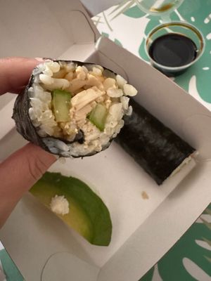 Tofu + Cucumber maki roll at BENORI - Sushi Para Llevar in Valencia
