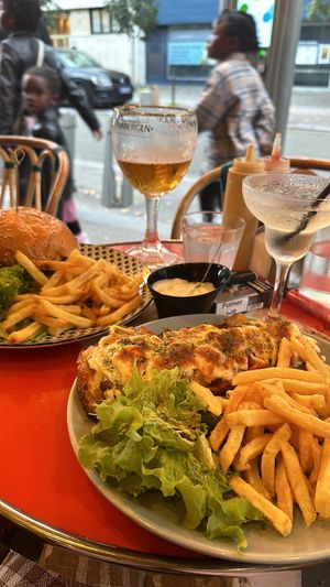   at Caprice Cafe in Paris