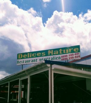 Devanture at Delices Nature in Pointe-a-pitre