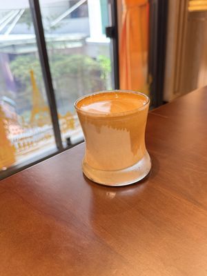 Dirty Latte   at Verrona Hills Bakery & Pãtisserie Sunway Velocity in Wilayah Persekutuan Kuala Lumpur