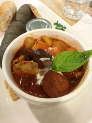 匈牙利匯蔬菜 hungaey braised vg at The V:F in Taipei