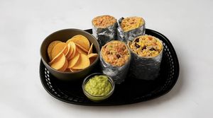 Burrito Menü mit Chip&Dip und Getränk  at BURREATOS LUDWIGSBURG in Ludwigsburg
