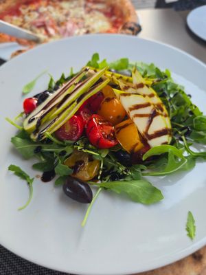 Montenegro salad with gorgonzola at Perast Pizza Bocalibre in Kotor Municipality
