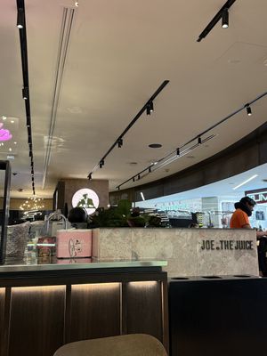 Place   at DOH - Joe & The Juice - HIA C-Gates in Doha