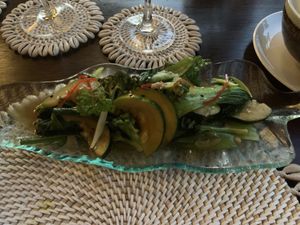   at Fivelements in Mambal