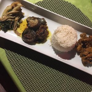 4 course dinner at Friday: Basmati rice with seitan, eggplant & Asian green vegetables at GoGreen in Kralendijk