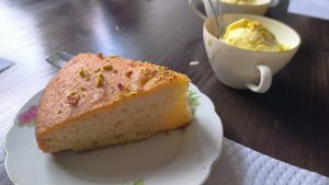 Cake at Noush in Barcelona