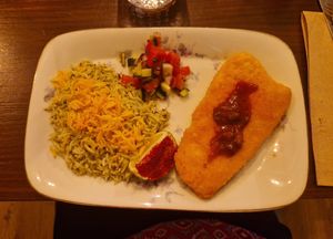 Arròs amb herbes i "peix" (polo mahi) at Noush Barcelona in Barcelona