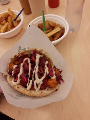 Falafel at Falafel Tof in Antwerpen