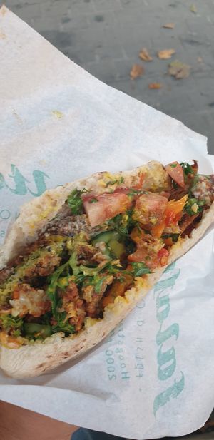  at Falafel Tof in Antwerpen