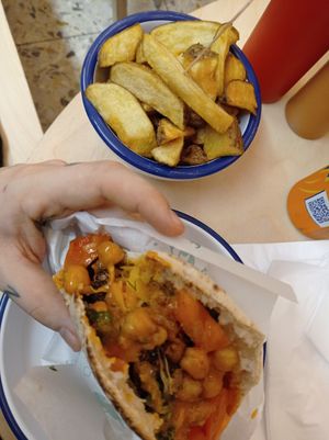  at Falafel Tof in Antwerpen