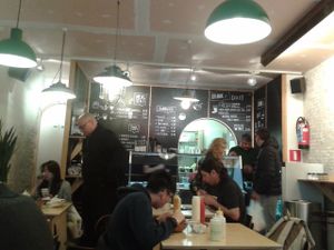 Falafeltof inside at Falafel Tof in Antwerpen