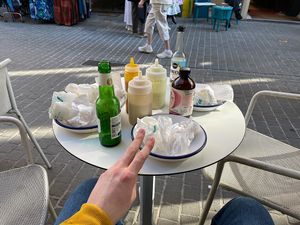 Great taste! I even took 2 portions… My non vegan friends enjoyed it so much. High quality of the food. Falafel - one love… #fivestars  PS sorry for empty plates, it was too go at Falafel Tof in Antwerpen